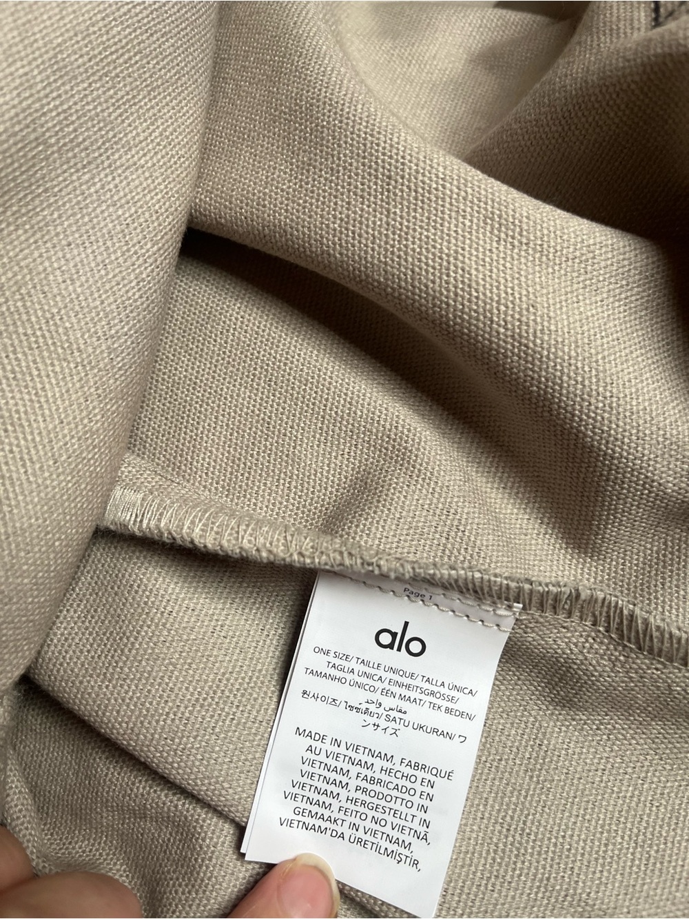 ALO YOGA Iconic Shopper Tote
